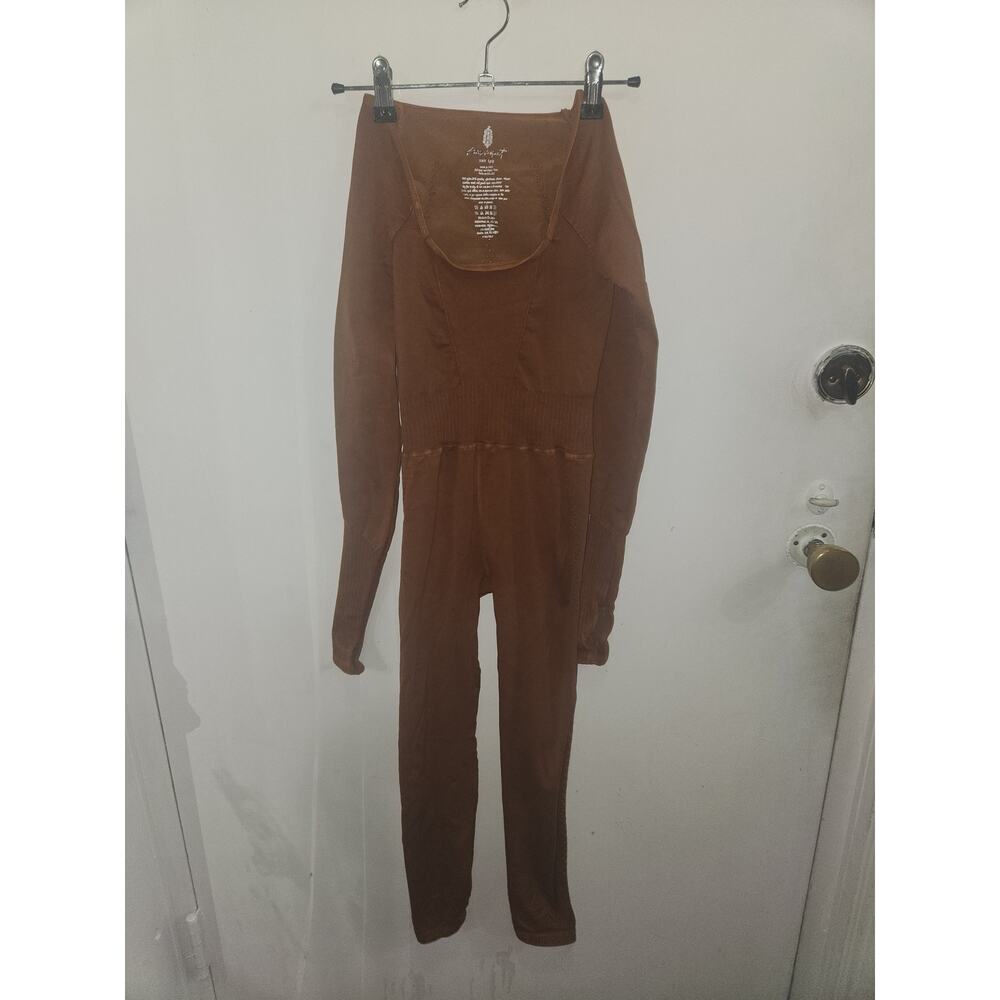Free people movement onesie bodysuit longsleeve XS/S yoga
